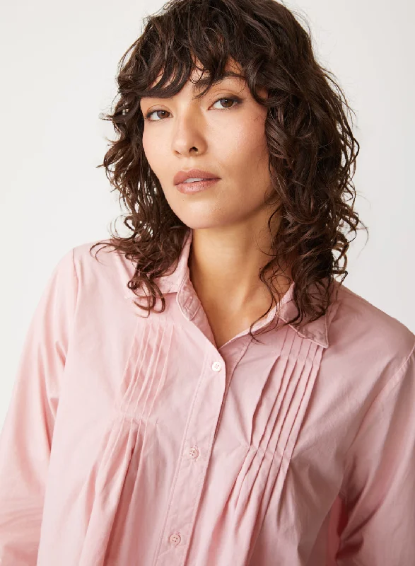 Structured Poplin Pintuck Shirt in Chalk Pink